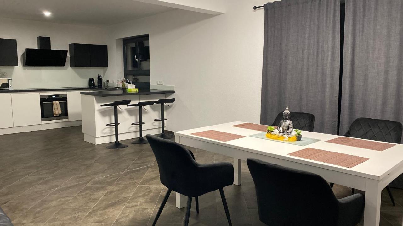 Modern Holiday Home Near Rheinfall And Black Forest Weisweil  Eksteriør bilde